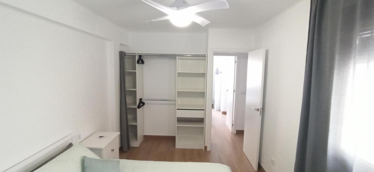 A 20 Metros De Primera Linea Playa Puerto Ascensor Wifi Apartment